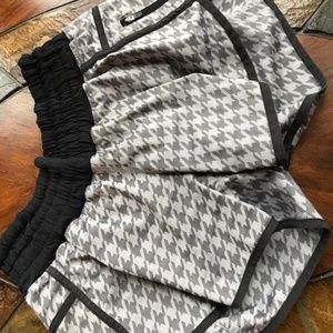 Lululemon Run Time Short Size 10